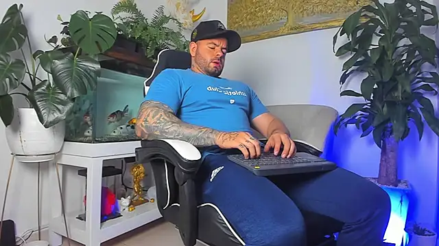 Johnnygrayson1 online show from 26, 2, 2026