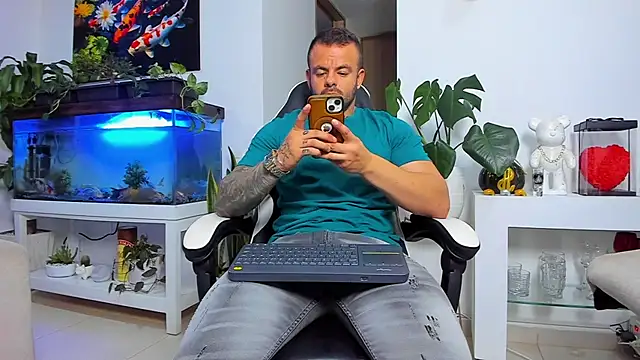 Johnnygrayson1 online show from 2, 11, 2025