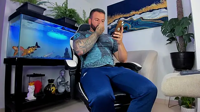 Snapshot of Johnnygrayson1 chatting on 28, 5, 2026 Johnnygrayson1 online show from 28, 5, 2026