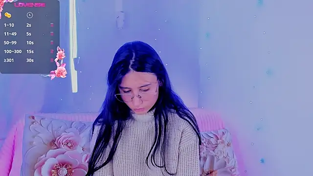 NayeCloud online show from 24, 2, 2026