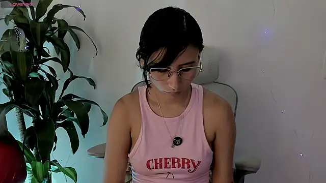 NayeCloud online show from 20, 4, 2026