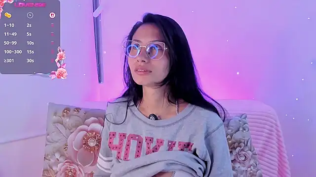 NayeCloud online show from 21, 3, 2026