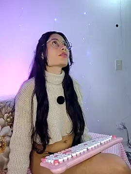 NayeCloud online show from 18, 3, 2026