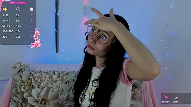 NayeCloud online show from 22, 2, 2026