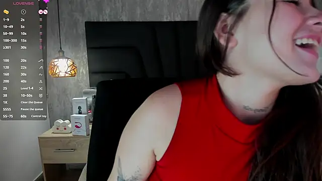Sabrina Lennox online show from 18, 2, 2025