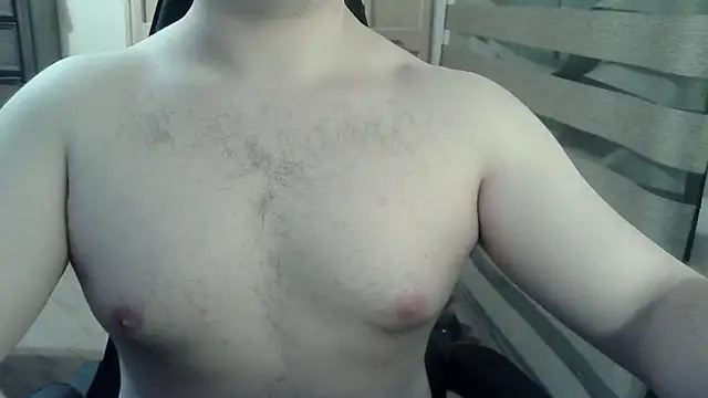 Snapshot of Himbo_fox chatting on 18, 6, 2026 Himbo fox online show from 18, 6, 2026