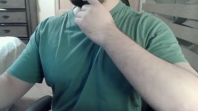 Snapshot of Himbo_fox chatting on 16, 6, 2026 Himbo fox online show from 16, 6, 2026