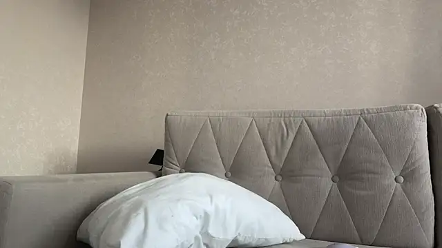 Snapshot of weshycouple chatting on 6, 6, 2026 weshycouple online show from 6, 6, 2026