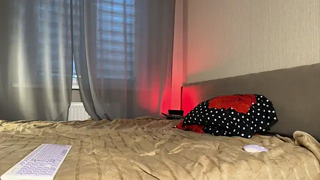 weshycouple online show from 15, 10, 2025