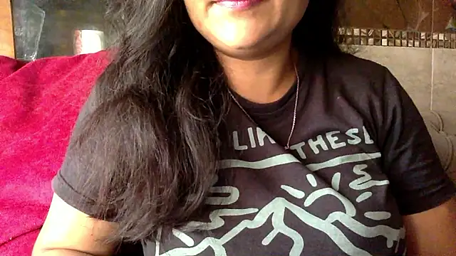 HaaniKaur online show from 9, 5, 2026