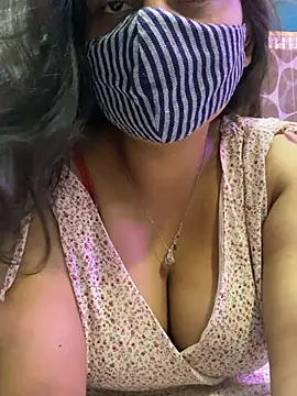 Snapshot of HaaniKaur chatting on 1, 3, 2025 HaaniKaur online show from 1, 3, 2025