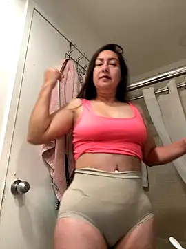 xLadyScarlettx online show from 28, 11, 2025