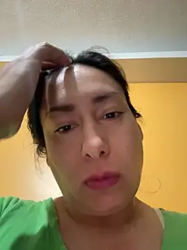 xLadyScarlettx online show from 18, 10, 2025