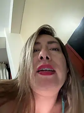 Snapshot of xLadyScarlettx chatting on 14, 2, 2025 xLadyScarlettx online show from 14, 2, 2025