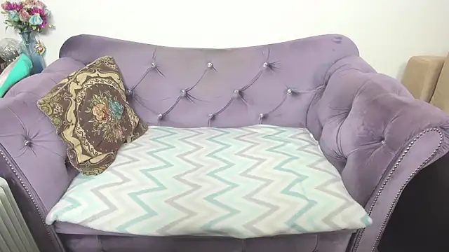 fashiona online show from 18, 11, 2025