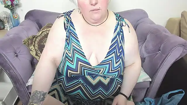 fashiona online show from 2, 2, 2026