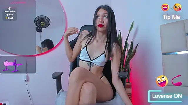 ThailyMaisson online show from 22, 2, 2025