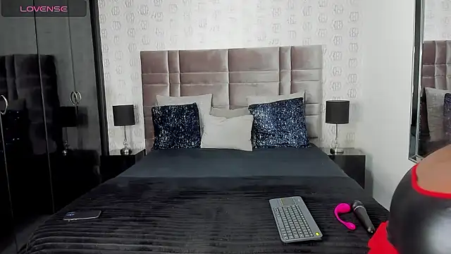 LiaJohnnson online show from 15, 1, 2026