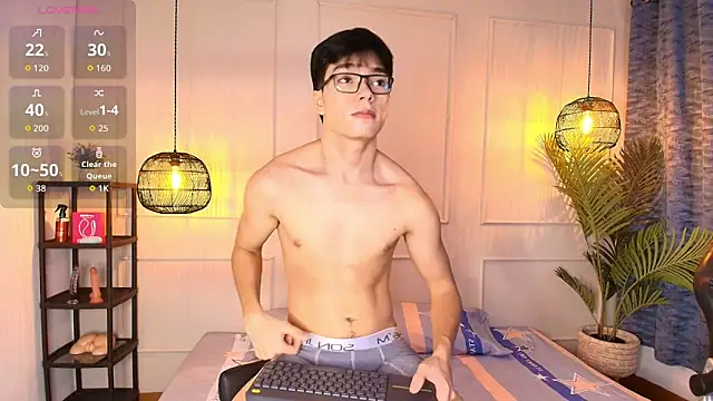 Snapshot of luandy chatting on 2, 12, 2025 luandy online show from 2, 12, 2025