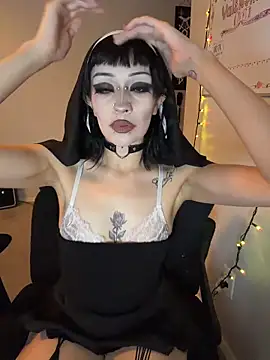 Gothbabbi online show from 3, 2, 2026