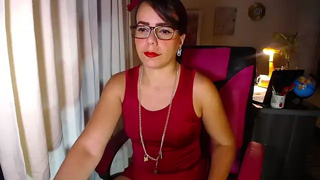 danielle rose 1 online show from 19, 4, 2026