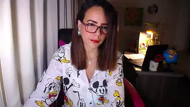 Snapshot of danielle_rose_1 chatting on 26, 4, 2026 danielle rose 1 online show from 26, 4, 2026