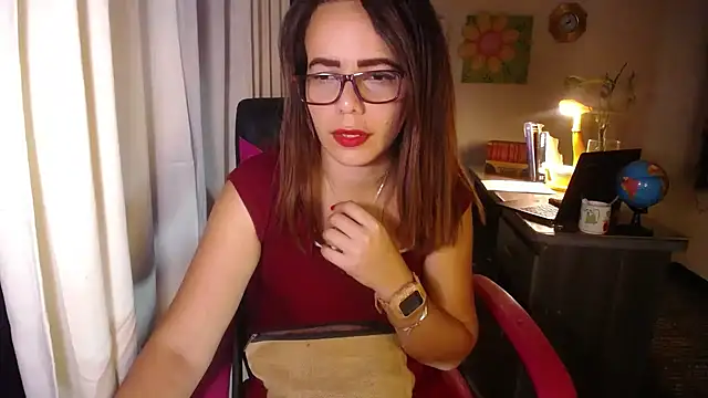 Snapshot of danielle_rose_1 chatting on 22, 5, 2026 danielle rose 1 online show from 22, 5, 2026