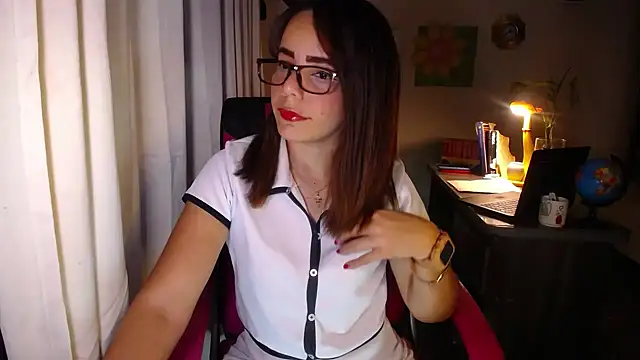 Snapshot of danielle_rose_1 chatting on 23, 5, 2026 danielle rose 1 online show from 23, 5, 2026