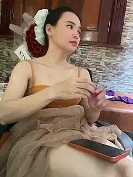 Snapshot of LiLi-Kirix99 chatting on 8, 7, 2026 LiLi-Kirix99 online show from 8, 7, 2026