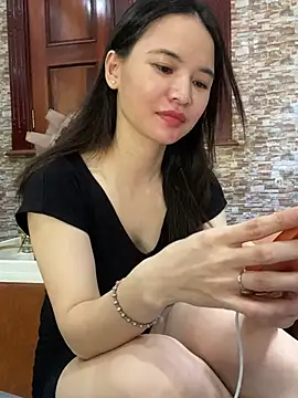 Snapshot of LiLi-Kirix99 chatting on 14, 6, 2026 LiLi-Kirix99 online show from 14, 6, 2026