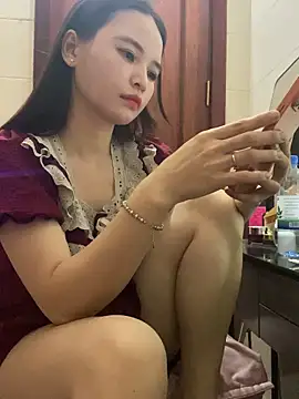 Snapshot of LiLi-Kirix99 chatting on 31, 5, 2026 LiLi-Kirix99 online show from 31, 5, 2026