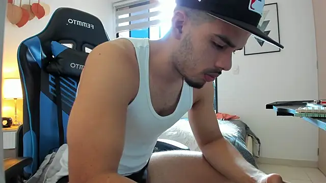 mateoleonee online show from 22, 10, 2025