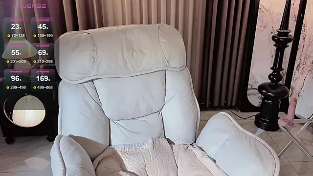 Yaikun0-0 online show from 19, 10, 2025