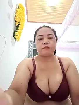 Sexy-bigtits2024 online show from 24, 1, 2025