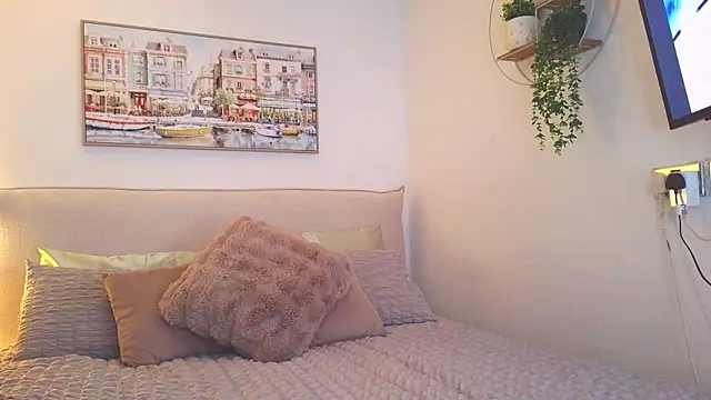 Snapshot of Daisy_Brown01 chatting on 17, 6, 2026 Daisy Brown01 online show from 17, 6, 2026
