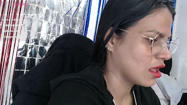 Snapshot of SweetAlmaa chatting on 31, 10, 2025 SweetAlmaa online show from 31, 10, 2025