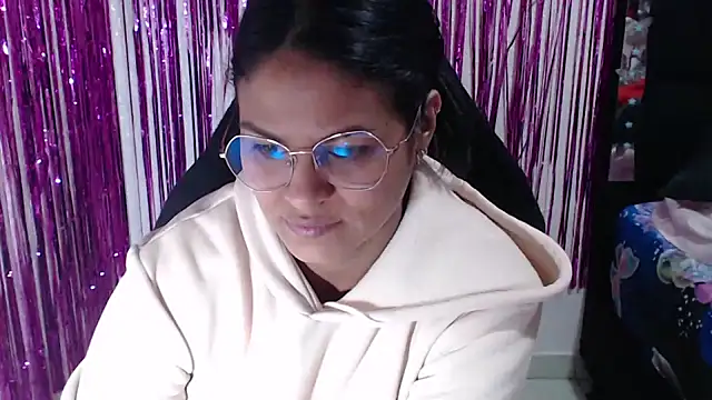 SweetAlmaa online show from 21, 4, 2026