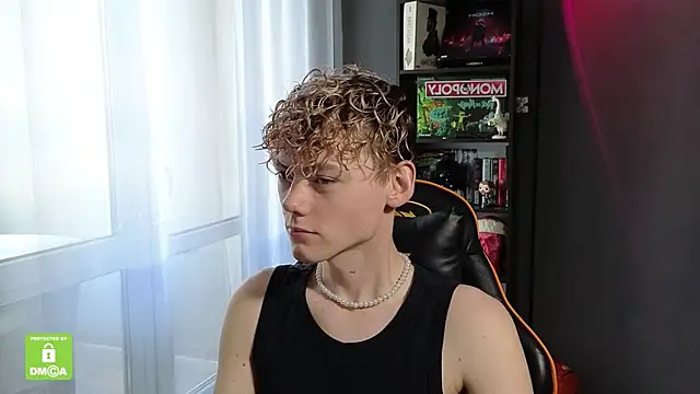 Keytaro online show from 10, 10, 2025