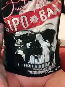 istiaqua90 online show from 5, 1, 2025