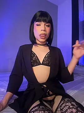 LucyGiraldo online show from 2, 7, 2026