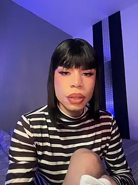 LucyGiraldo online show from 11, 6, 2026