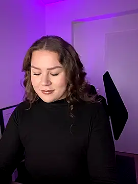 Snapshot of Fancy-Francy chatting on 18, 12, 2025 Fancy-Francy online show from 18, 12, 2025