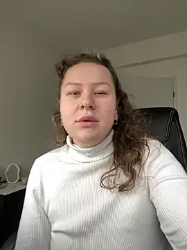 Snapshot of Fancy-Francy chatting on 24, 1, 2025 Fancy-Francy online show from 24, 1, 2025