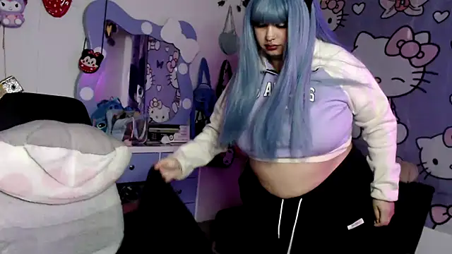 Snapshot of lussyevans24 chatting on 6, 5, 2026 lussyevans24 online show from 6, 5, 2026