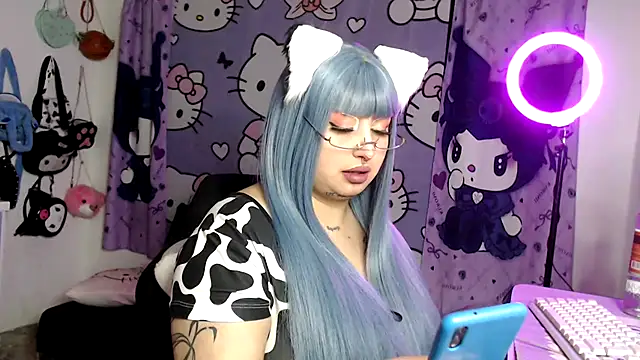 Snapshot of lussyevans24 chatting on 20, 5, 2026 lussyevans24 online show from 20, 5, 2026