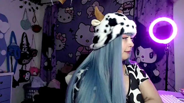 Snapshot of lussyevans24 chatting on 5, 6, 2026 lussyevans24 online show from 5, 6, 2026