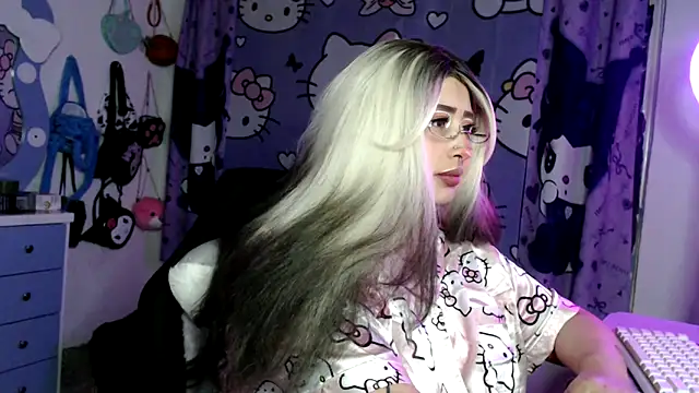 lussyevans24 online show from 14, 4, 2026