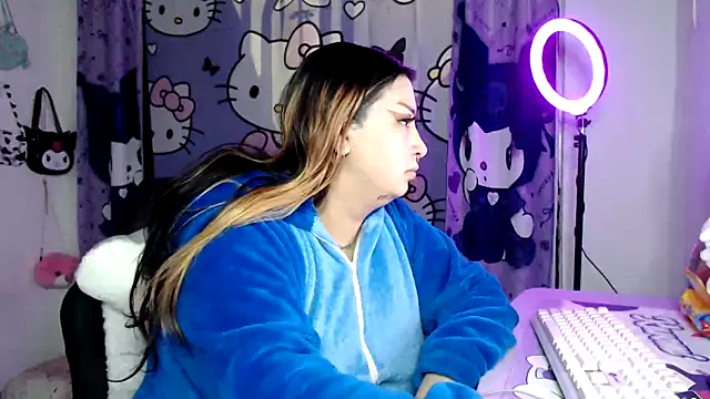 lussyevans24 online show from 13, 11, 2025