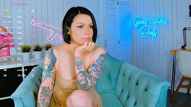 My toys pink online show from 11, 5, 2026