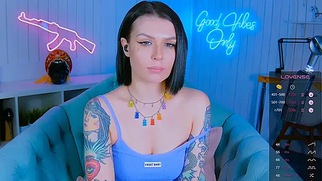 Snapshot of My_toys_pink chatting on 31, 1, 2025 My toys pink online show from 31, 1, 2025
